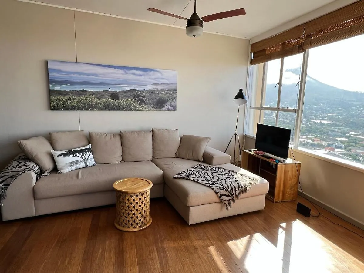 Breathtaking Views, Brand New Renovated Apartment ケープタウン 0*,  南アフリカ